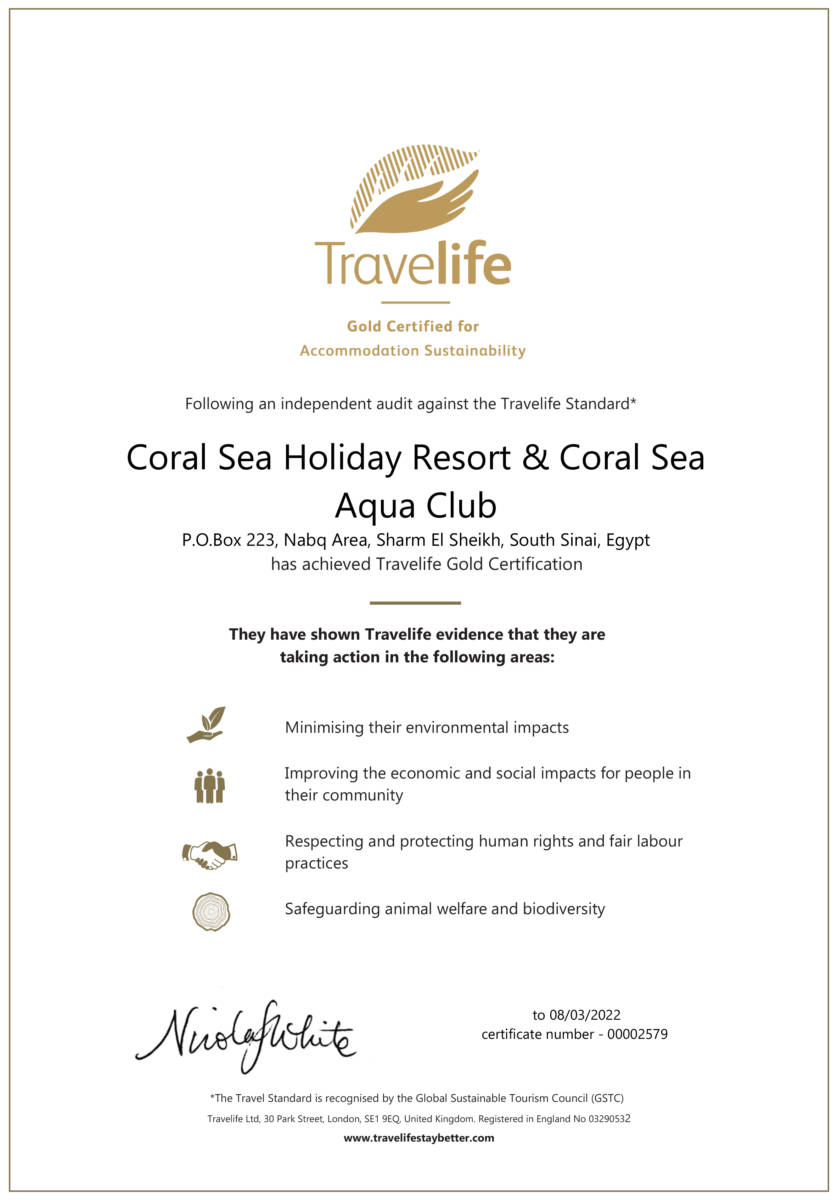 Coral Sea Holiday Resort & Aqua Club 
